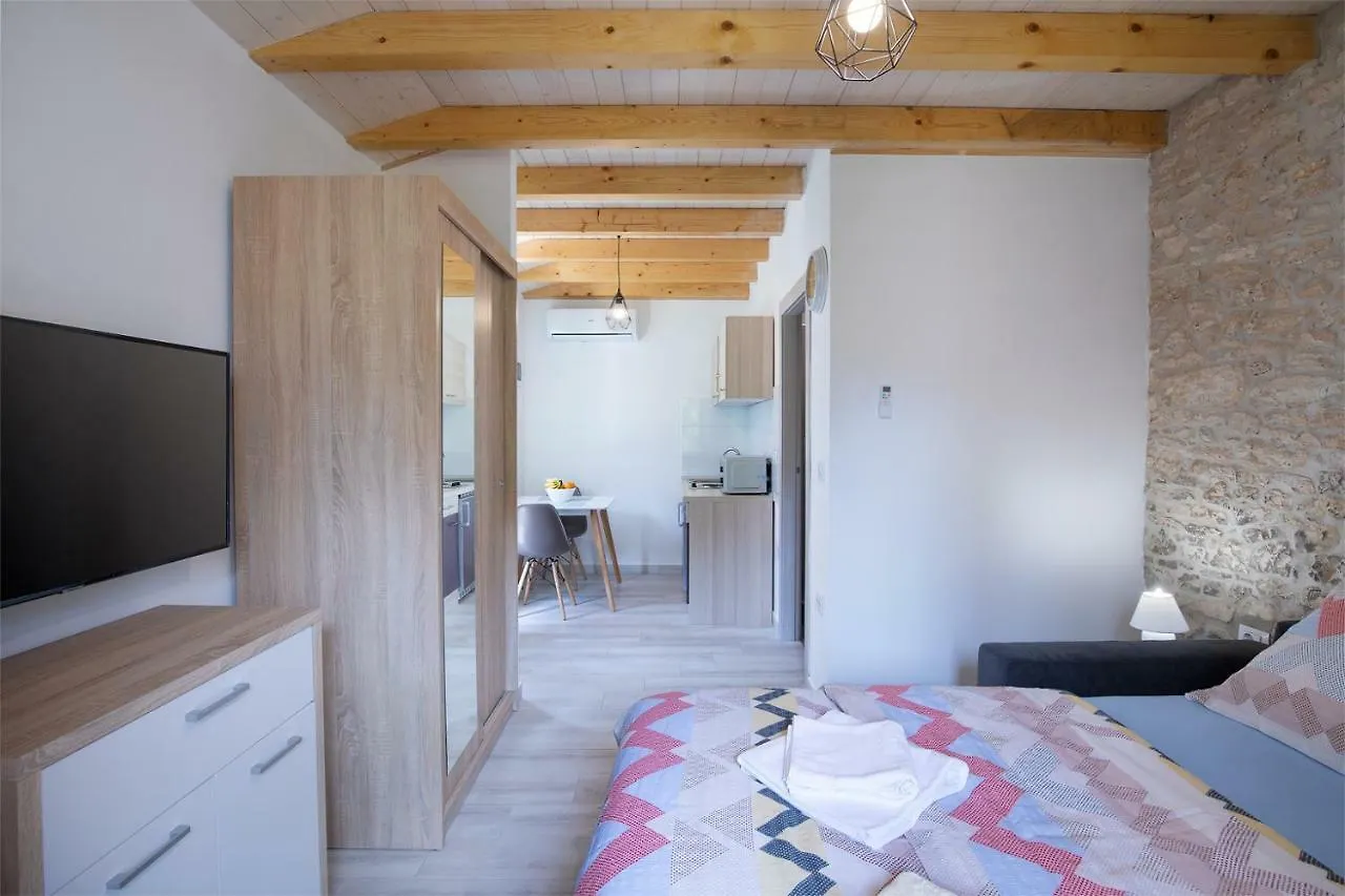 Apartments Leonardo&Mak Pula